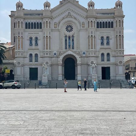 La Cattedrale Ξενοδοχείο Ρέτζιο ντι Καλάμπρια Εξωτερικό φωτογραφία